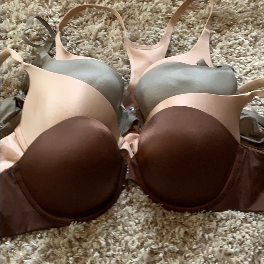 Victoria’s Secret Earth Toned Bra bundle